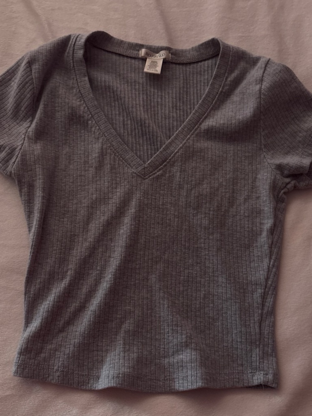 Bozzolo Ribbed V-Neck Short Sleeve Crop Top - Gray